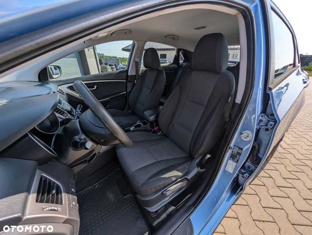 Hyundai i30 1.6 CRDi Comfort - 35