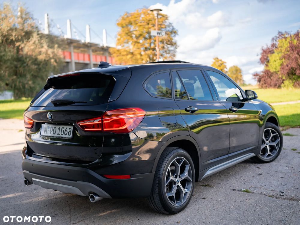 BMW X1 xDrive20d xLine - 16