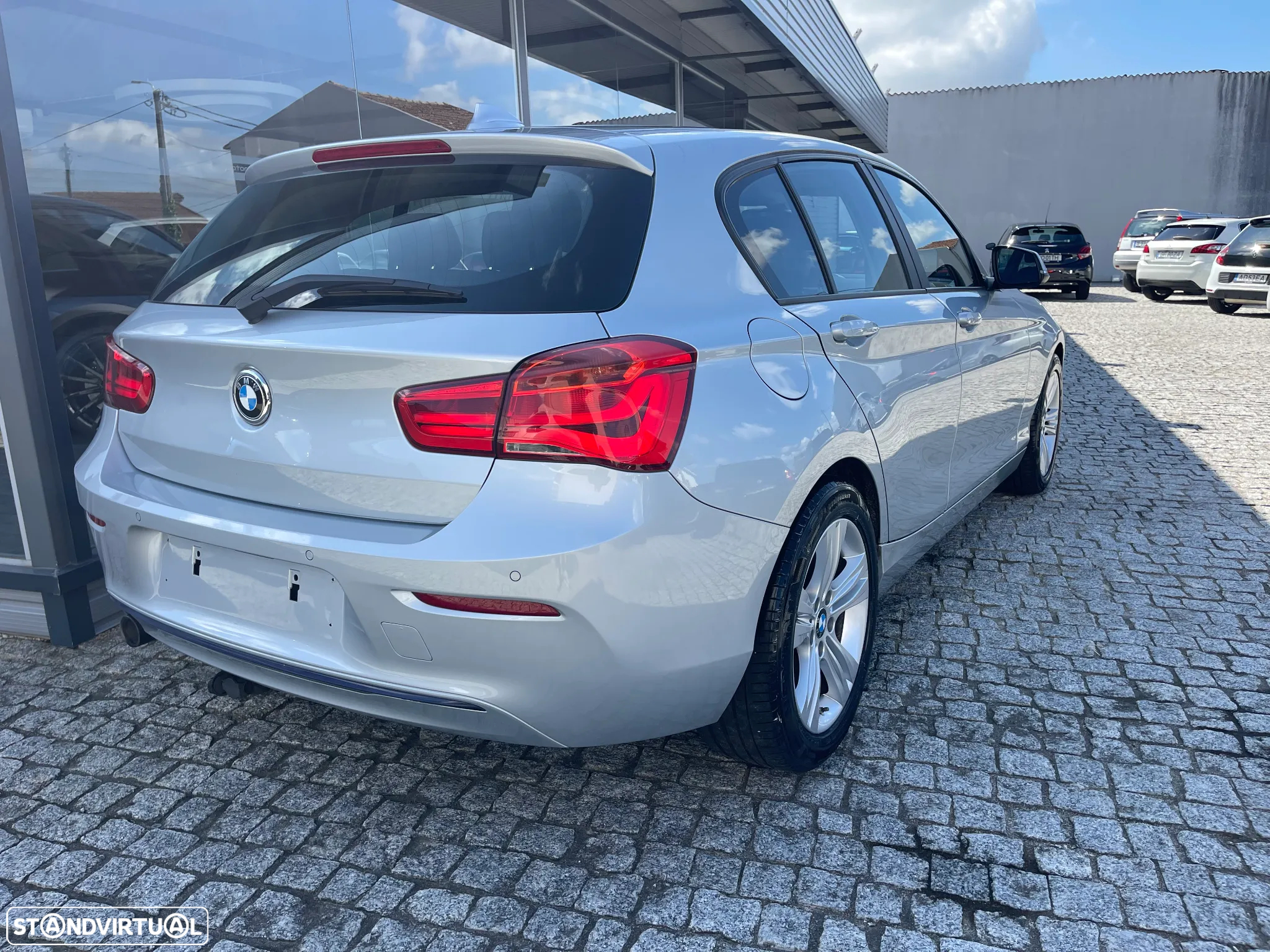 BMW 116 d EDynamics Line Sport - 9