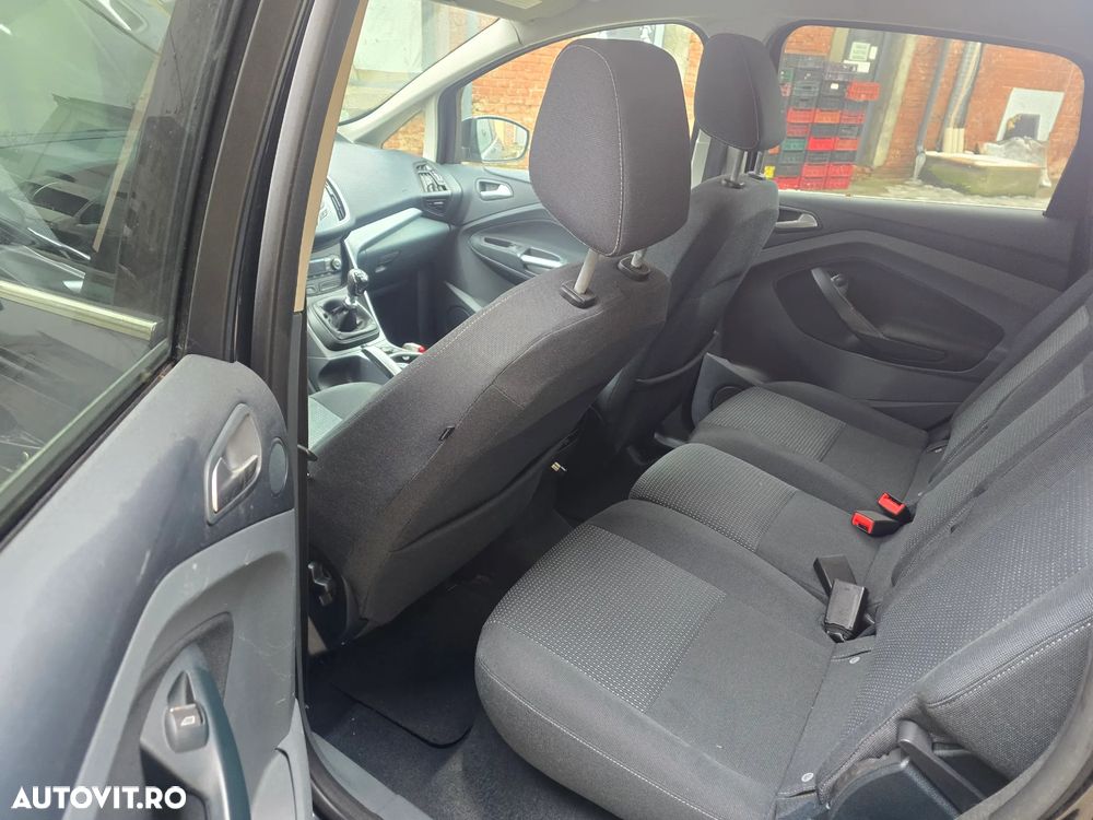 Ford C-Max 2.0 TDCi Titanium - 8