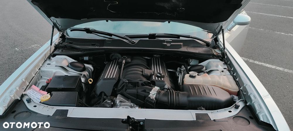 Dodge Challenger - 14