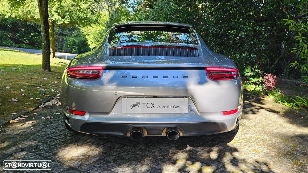 Porsche 911 (991) Carrera GTS - 16