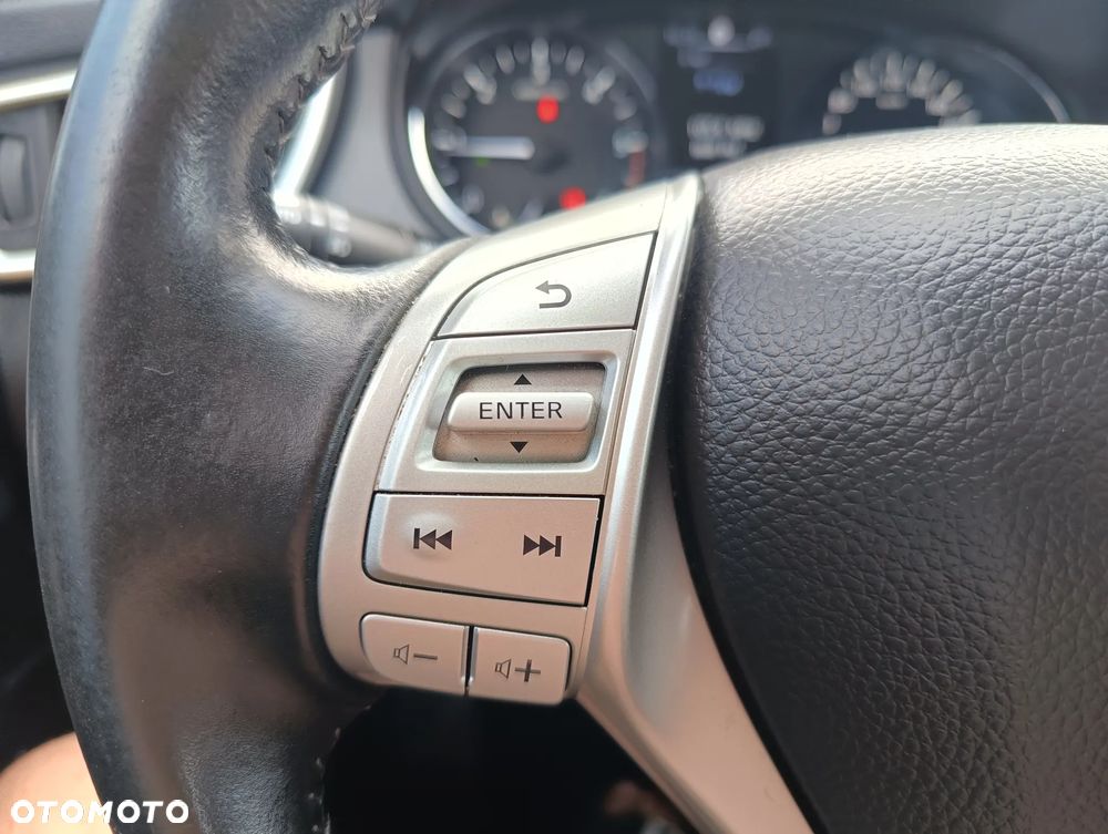 Nissan Qashqai 1.6 DCi 4x4 Acenta - 26