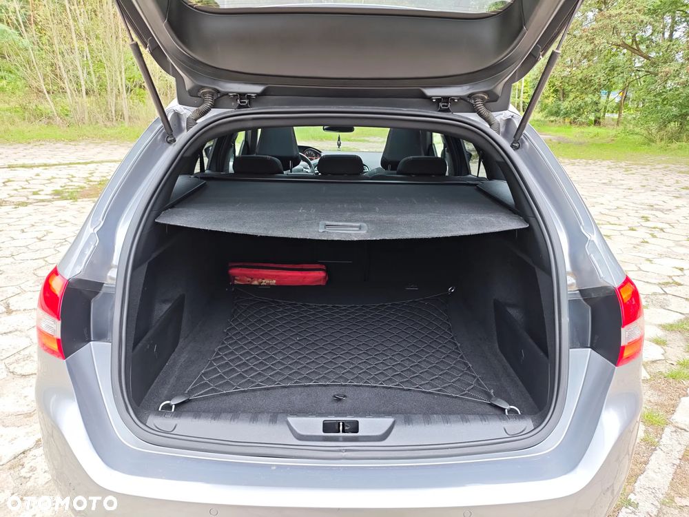 Peugeot 308 PureTech 130 EAT6 Stop & Start GT-Line Edition - 33