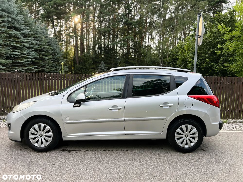 Peugeot 207 - 35
