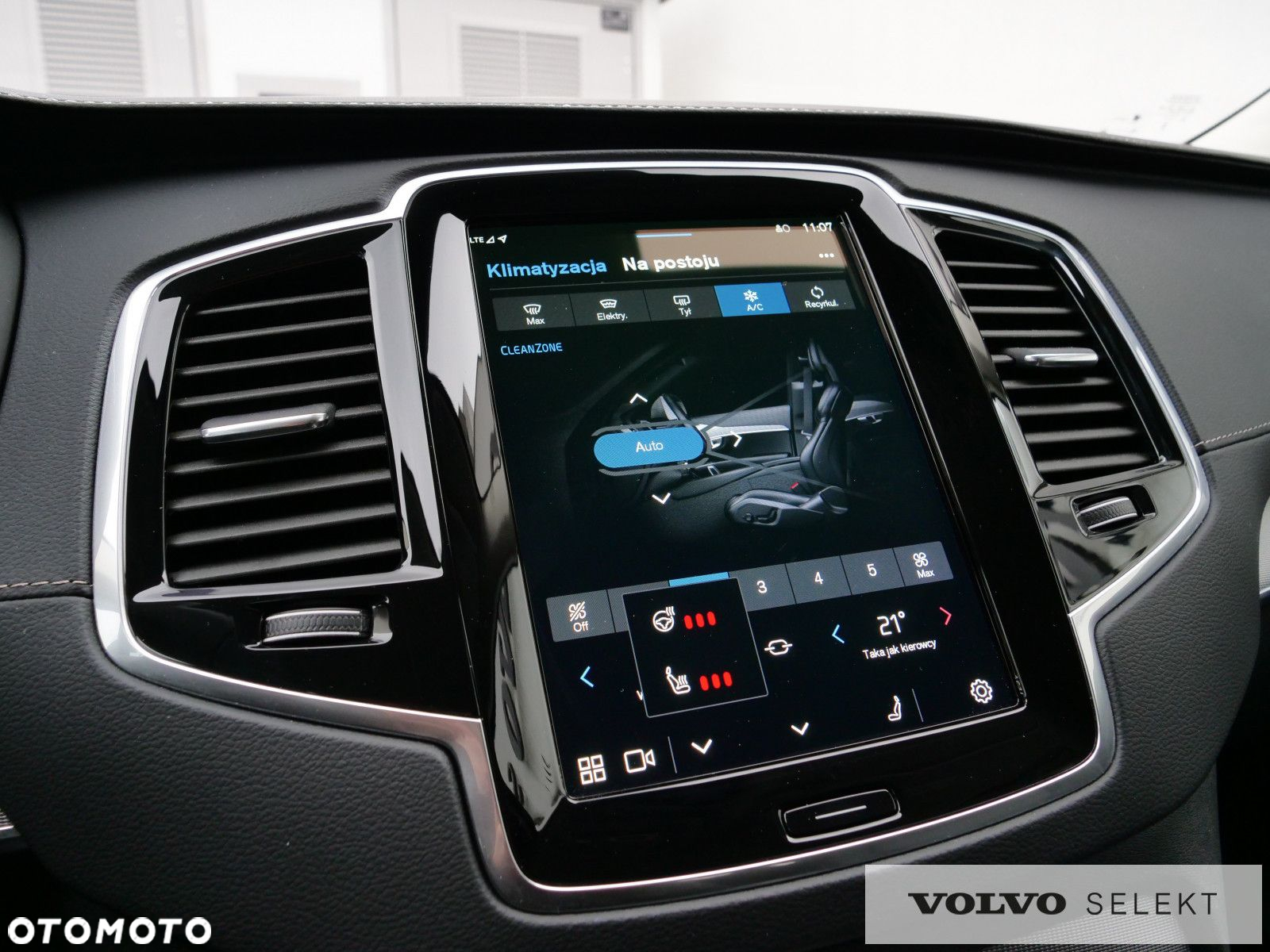 Volvo XC 90 - 28