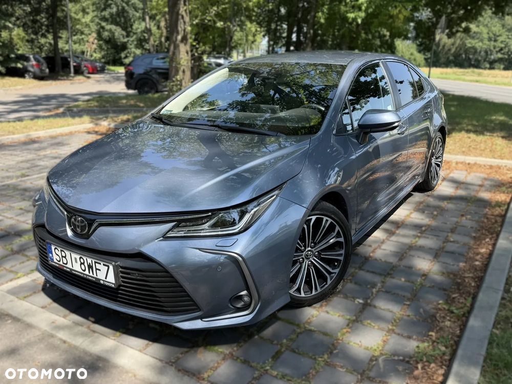 Toyota Corolla - 2