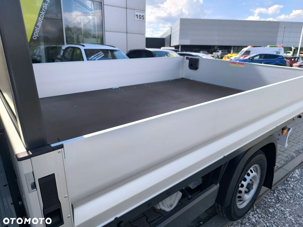 Opel Movano - 9
