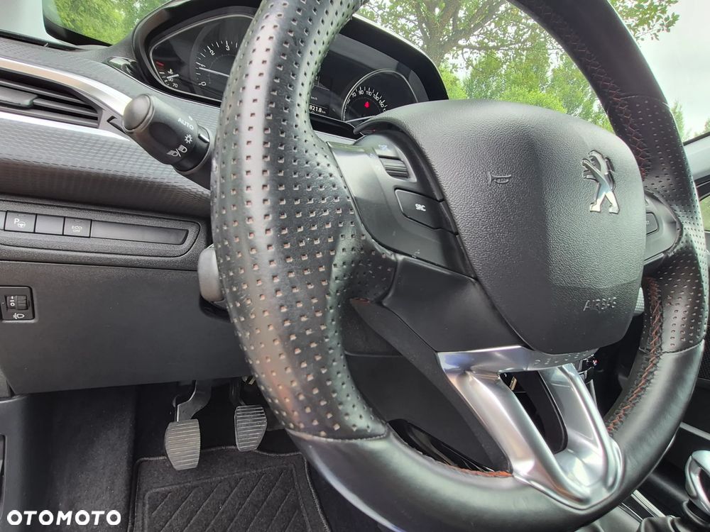 Peugeot 2008 PureTech 130 Stop&Start Crossway - 15