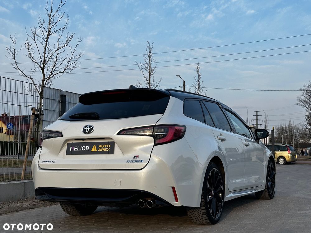 Toyota Corolla 2.0 Hybrid GR Sport - 18