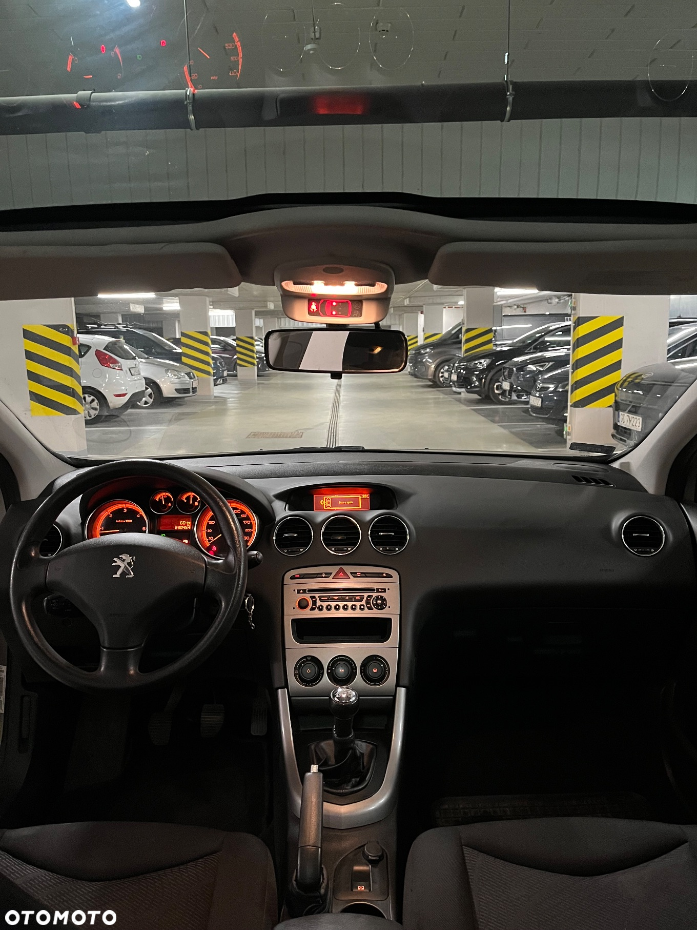 Peugeot 308 1.6 HDi Style - 14