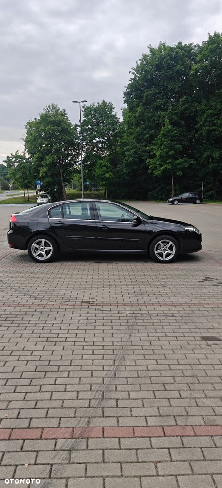 Renault Laguna 2.0 Authentique - 8