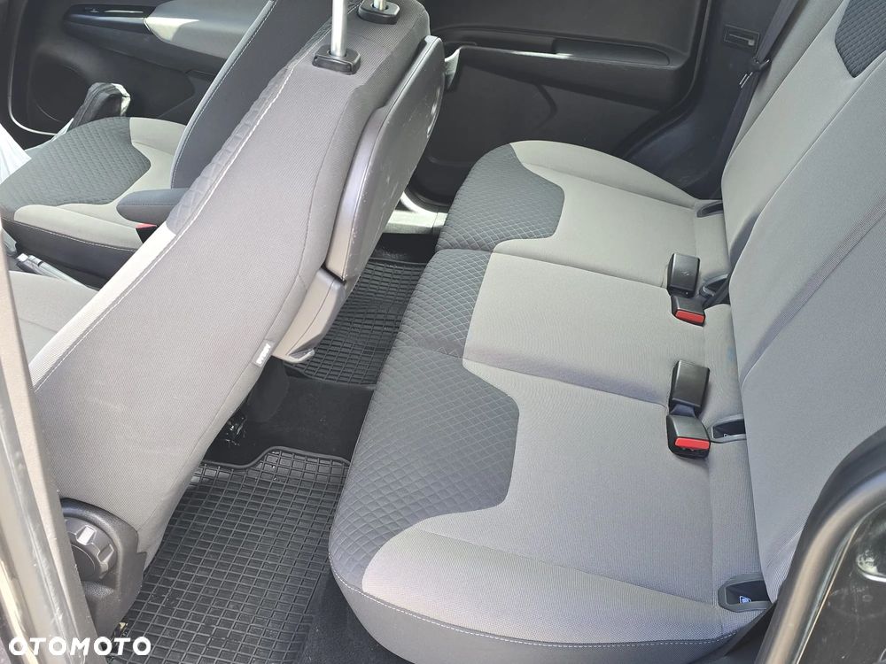 Ford Tourneo Courier 1.0 EcoBoost S&S Ambiente - 11
