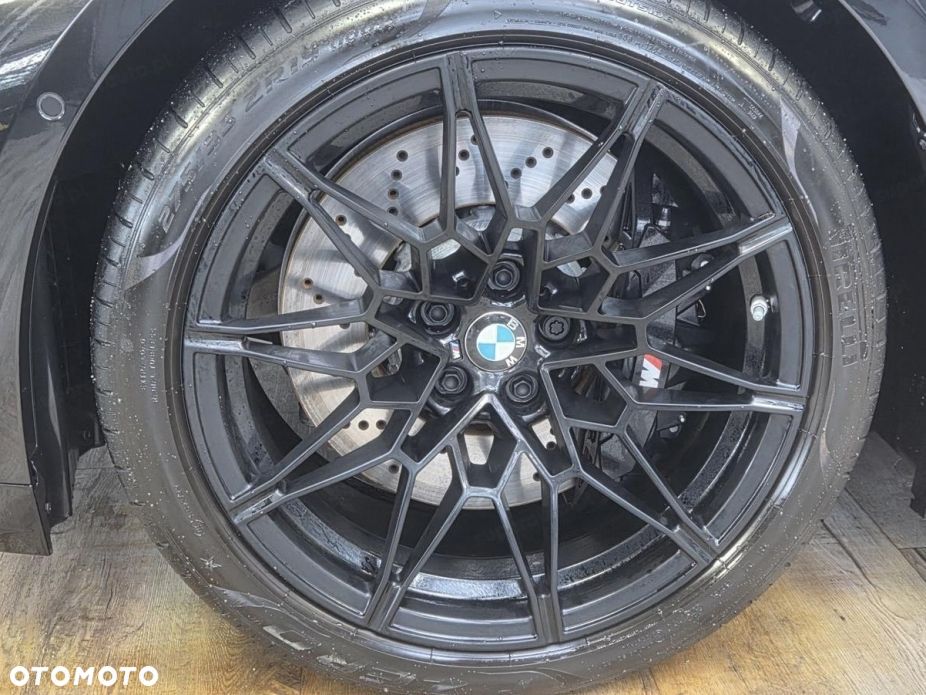 BMW M4 Competition M xDrive - 16