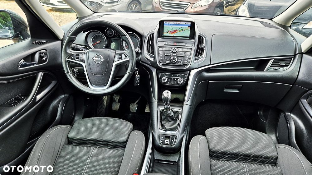 Opel Zafira Tourer 1.4 Turbo Sport - 36