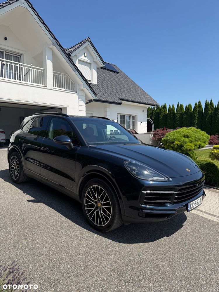 Porsche Cayenne - 2