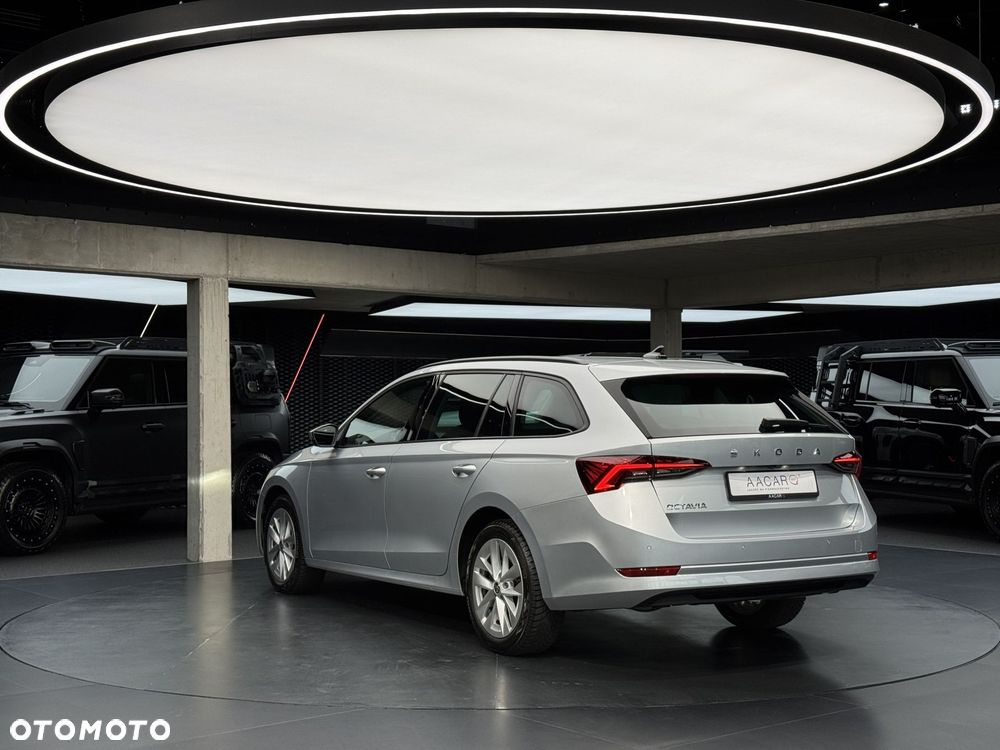 Skoda Octavia 2.0 TDI Ambition DSG - 4