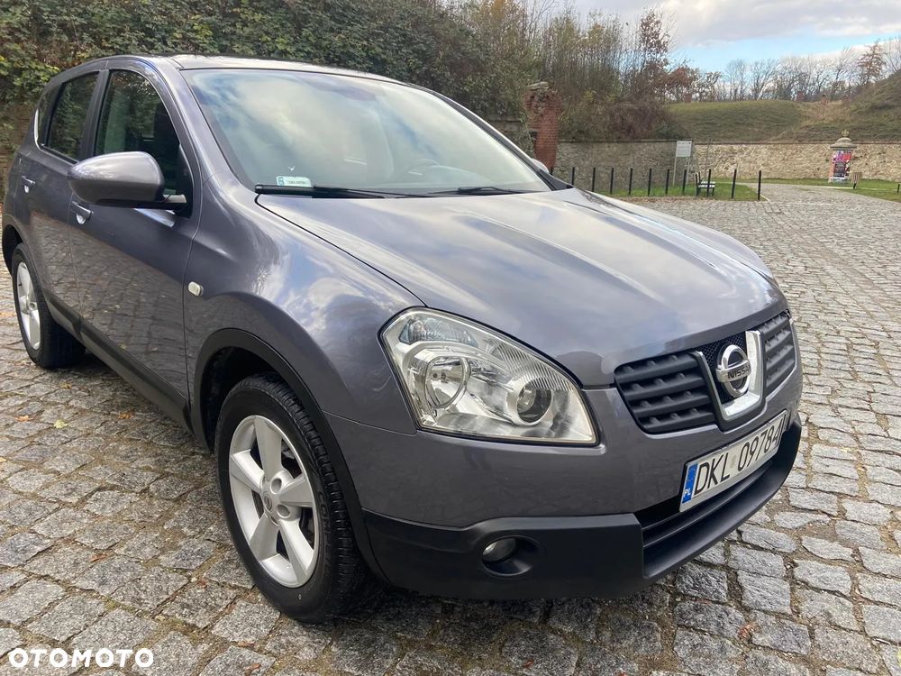 Nissan Qashqai 2.0 dCi DPF 4x4 acenta - 1