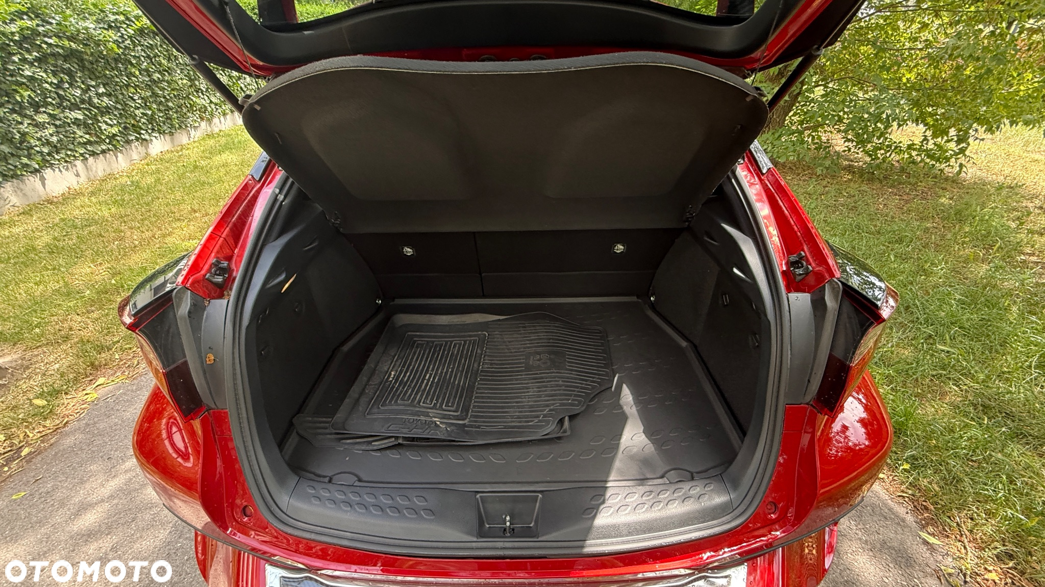 Toyota C-HR 2.0 Hybrid Style - 12