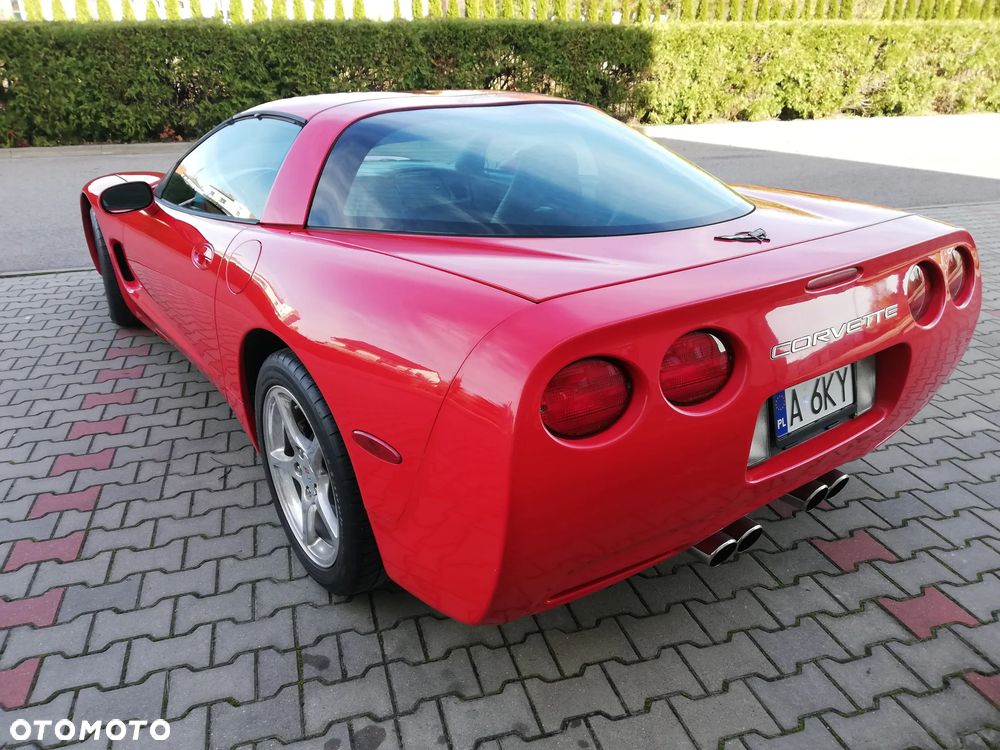 Chevrolet Corvette 2000 photo 4