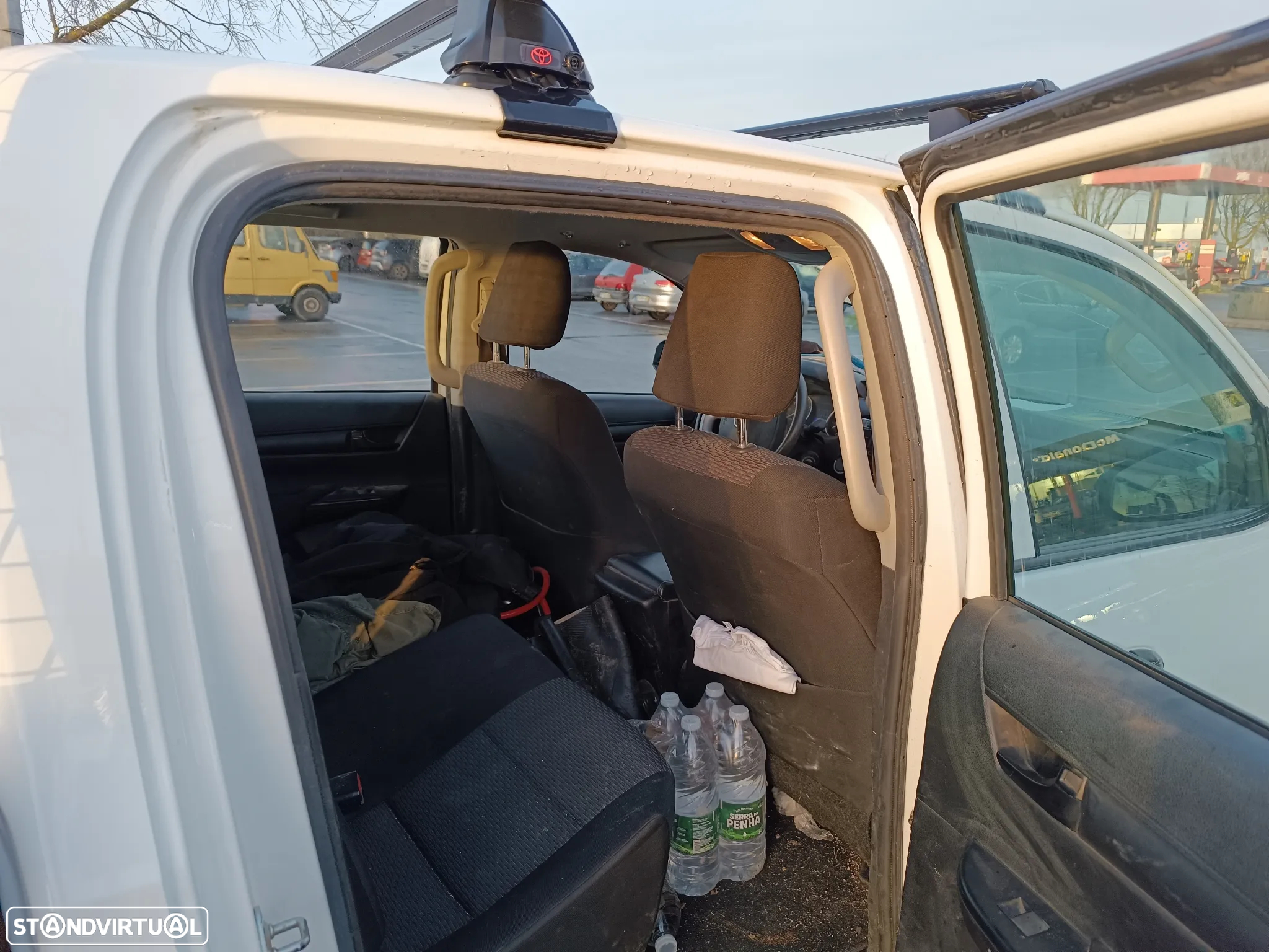 Toyota Hilux 4x4 IVA dedutível - 9
