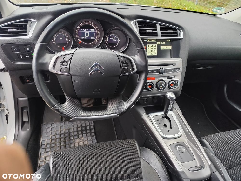 Citroën C4 PureTech 130 Stop & Start EAT6 Selection - 17