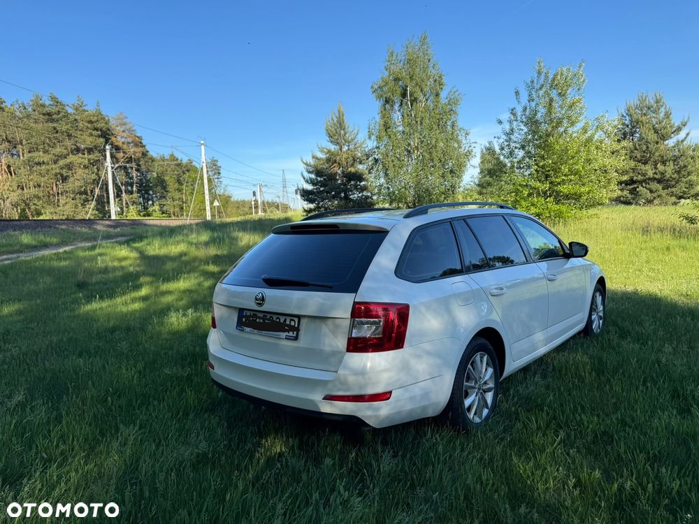 Skoda Octavia 1.6 TDI Ambition - 21