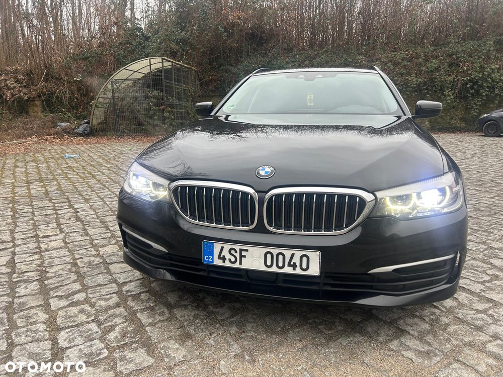 BMW Seria 5 530d xDrive Sport Line - 15