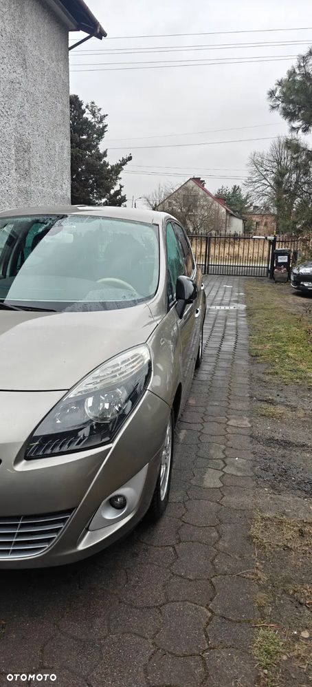 Renault Scenic 1.9 dCi Privilege - 3