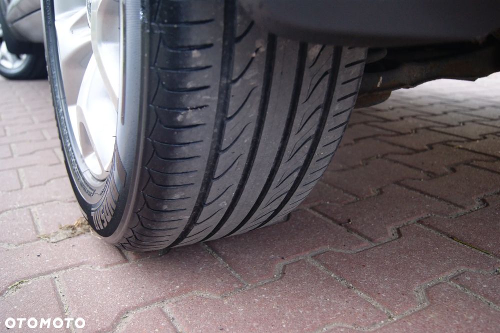 Ford Kuga 2.0 TDCi 4WD Titanium - 14