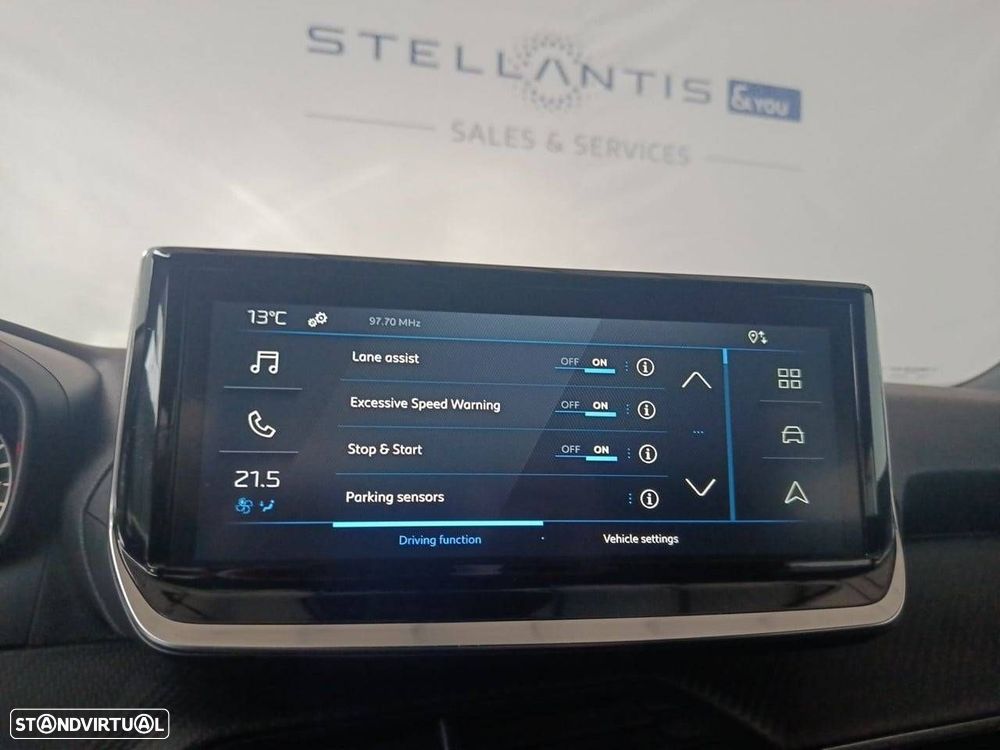 Peugeot 2008 1.2 PureTech Style - 23