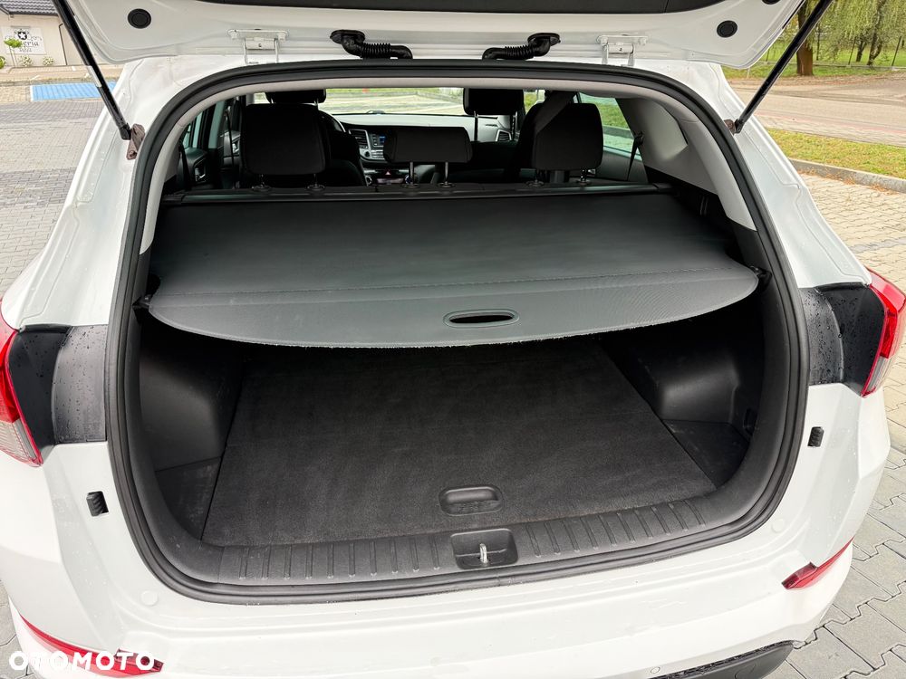 Hyundai Tucson 1.7 CRDI BlueDrive Comfort 2WD - 33