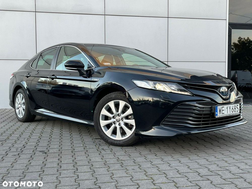 Toyota Camry - 7