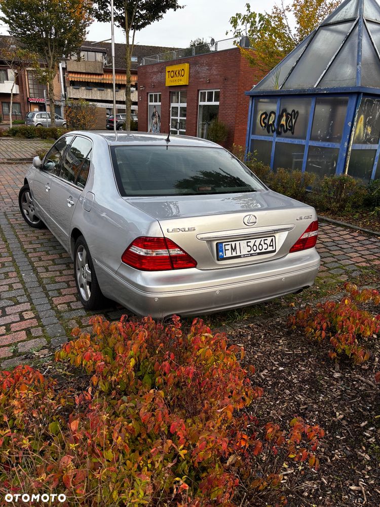 Lexus LS Comfort - 8