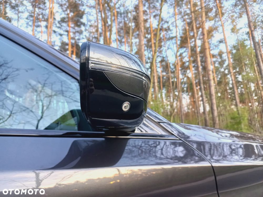 BMW Seria 5 520d M Sport Edition - 24