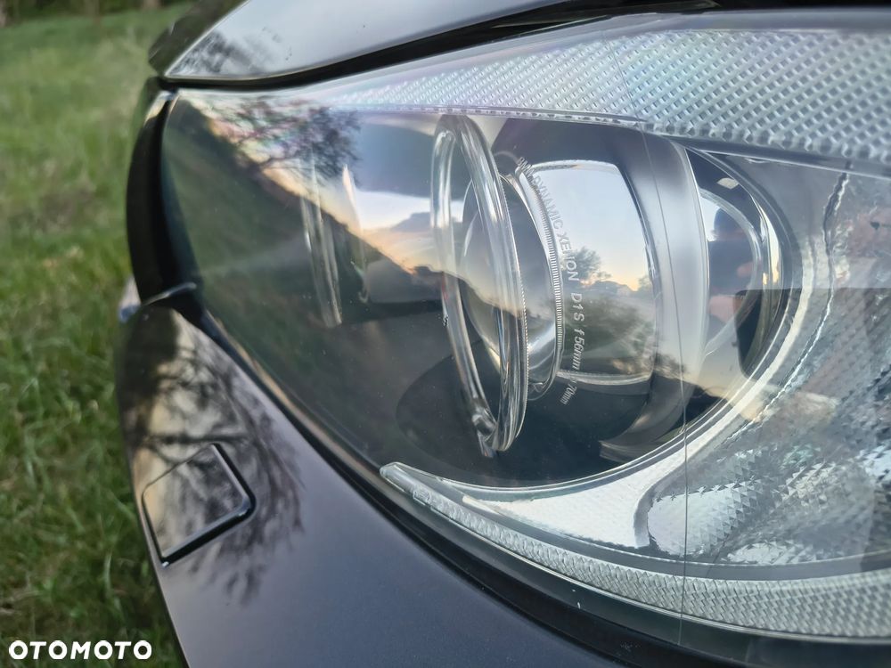 BMW Seria 3 325i - 23