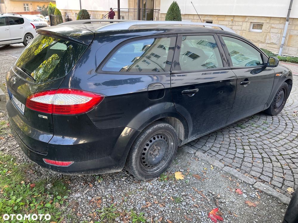 Ford Mondeo 1.8 TDCi Ambiente - 4