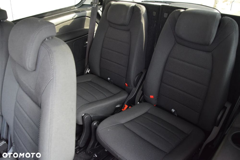 Ford Galaxy 2.0 FF Titanium - 38