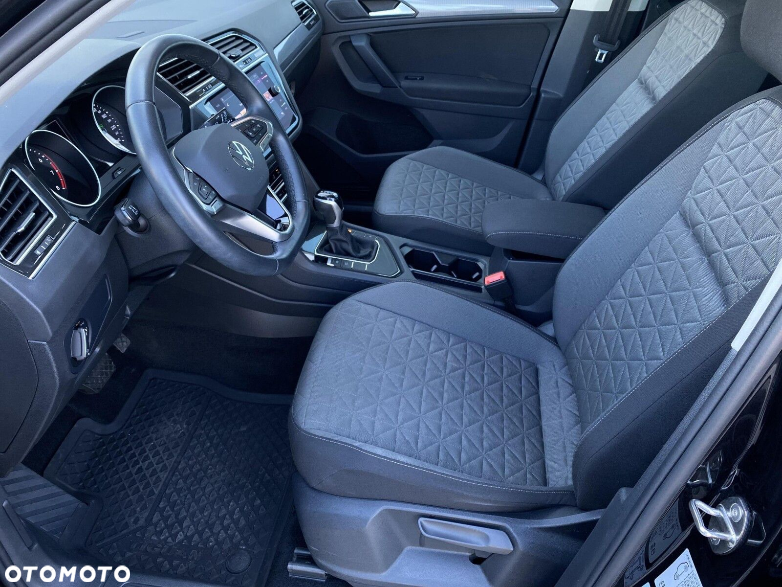 Volkswagen Tiguan 1.5 TSI EVO Life DSG - 9