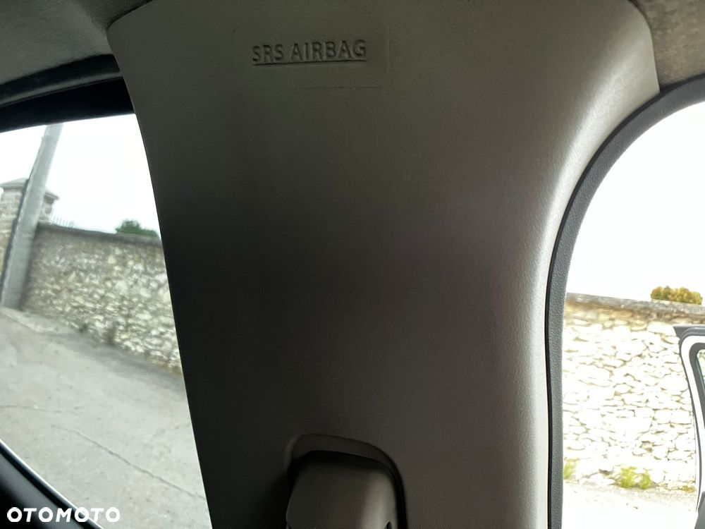 Suzuki SX4 S-Cross 1.6 Comfort - 29