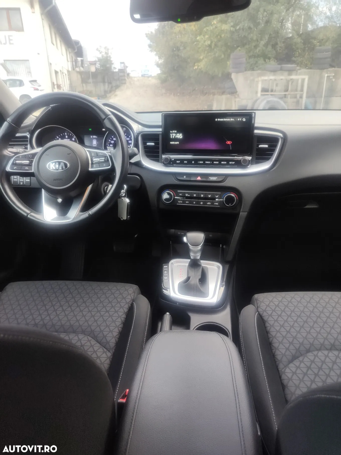 Kia Ceed - 14