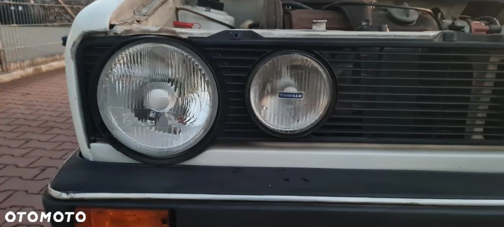 Volkswagen Golf 1.1 - 17