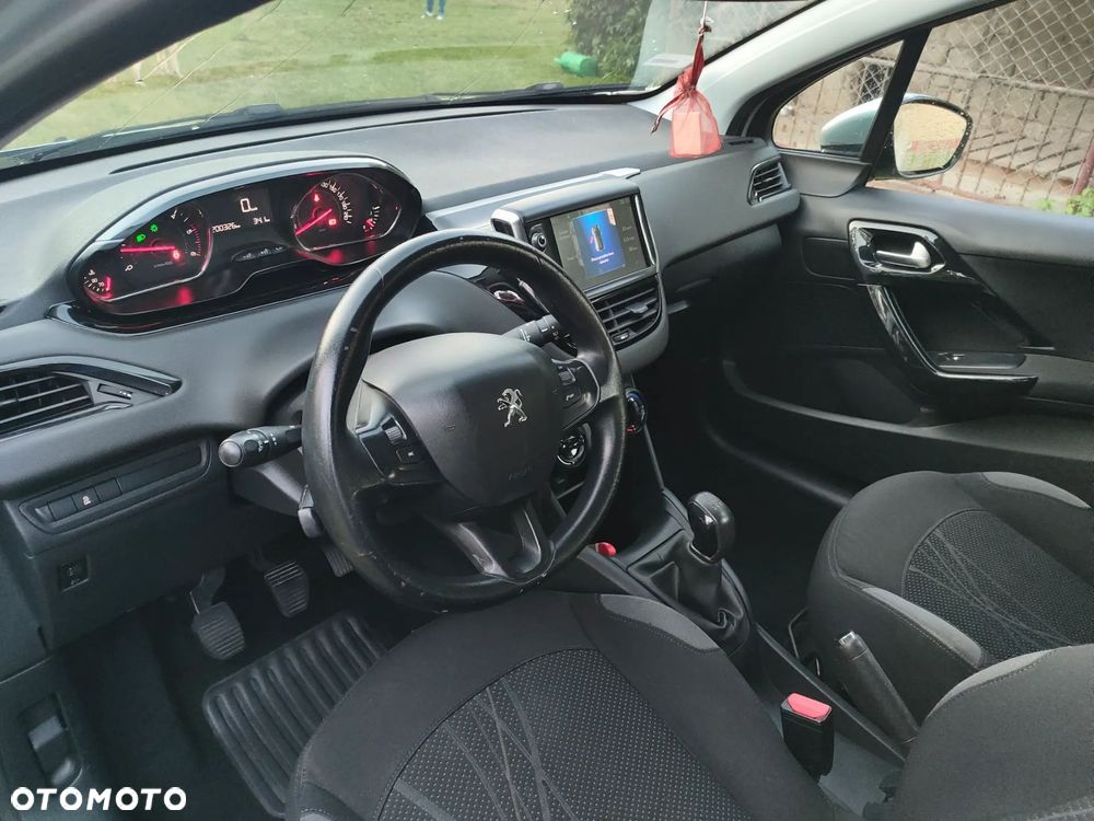 Peugeot 208 1.4 HDi Active - 4
