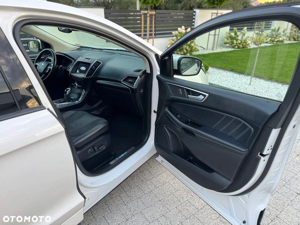 Ford Edge 2.0 TDCi Bi-Turbo 4x4 ST-LINE - 28