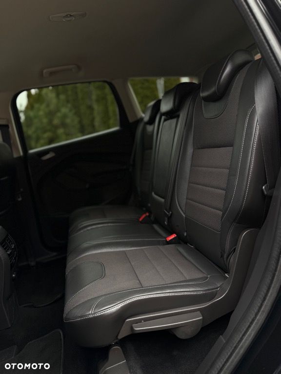 Ford Kuga 2.0 TDCi 4x4 Titanium - 8