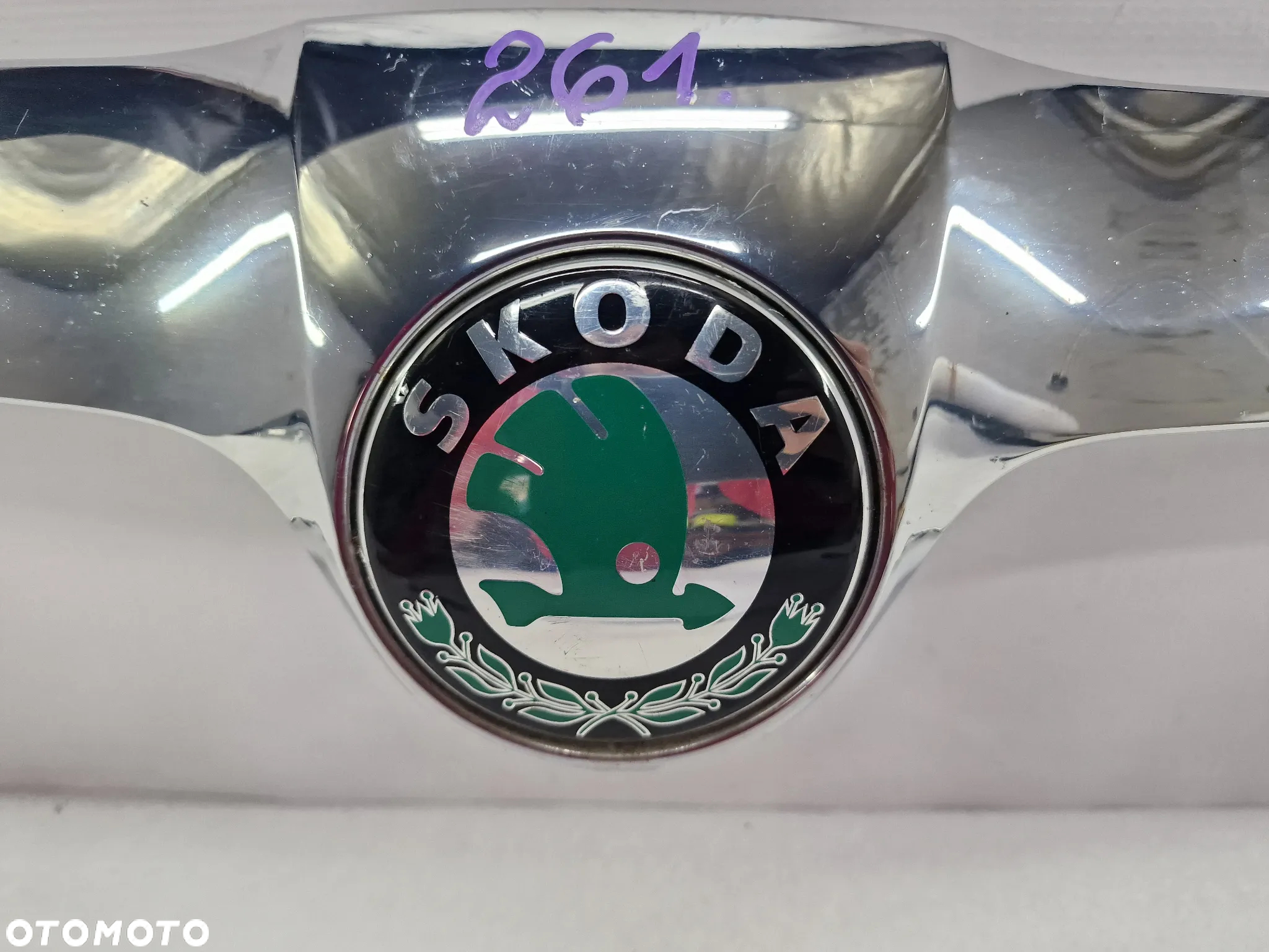 SKODA OCTAVIA II LIFT 08- CHROM / ATRAPA / GRILL PRZEDNI PRZÓD , NR 1Z0853651A , NR AUKCJI GL261 - 4
