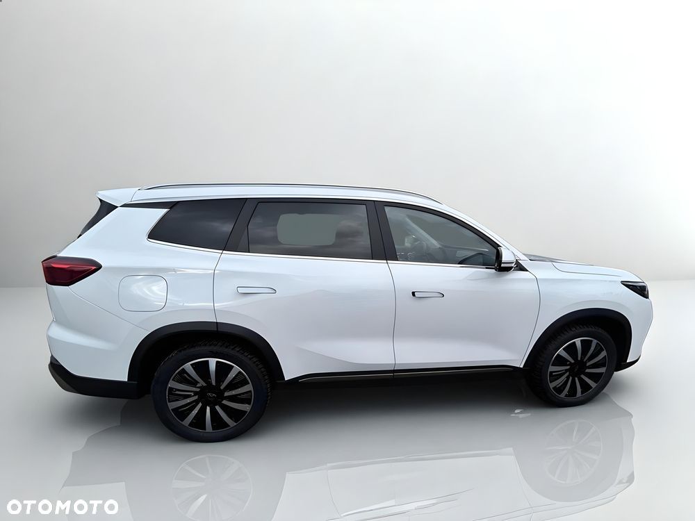 Chery Tiggo 8 - 4