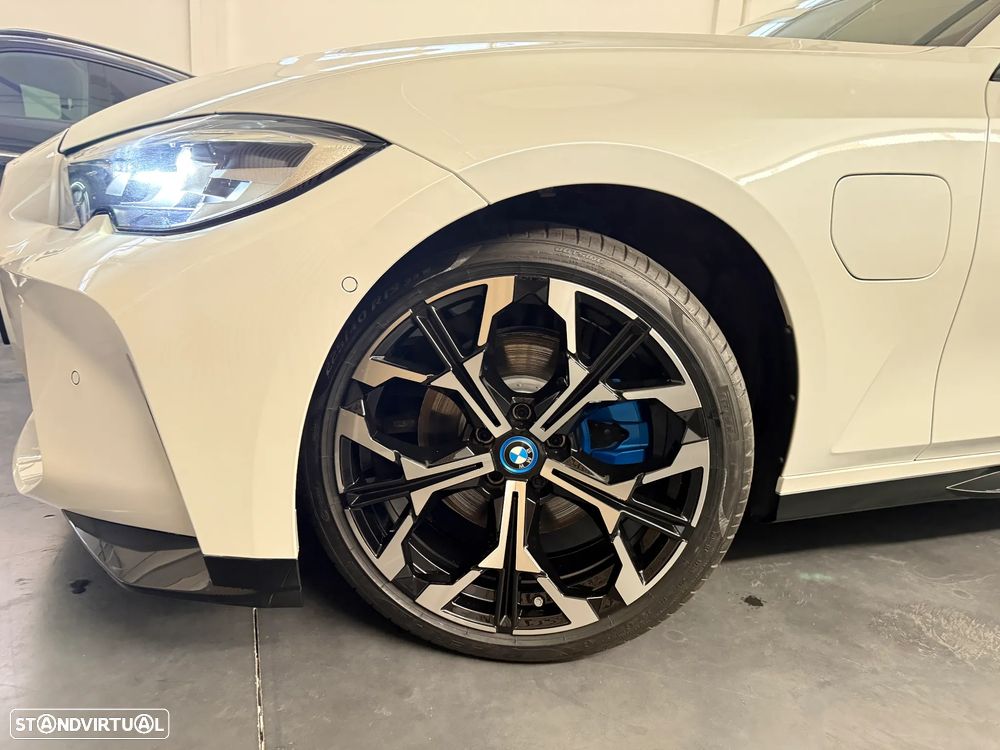 BMW 320 - 10