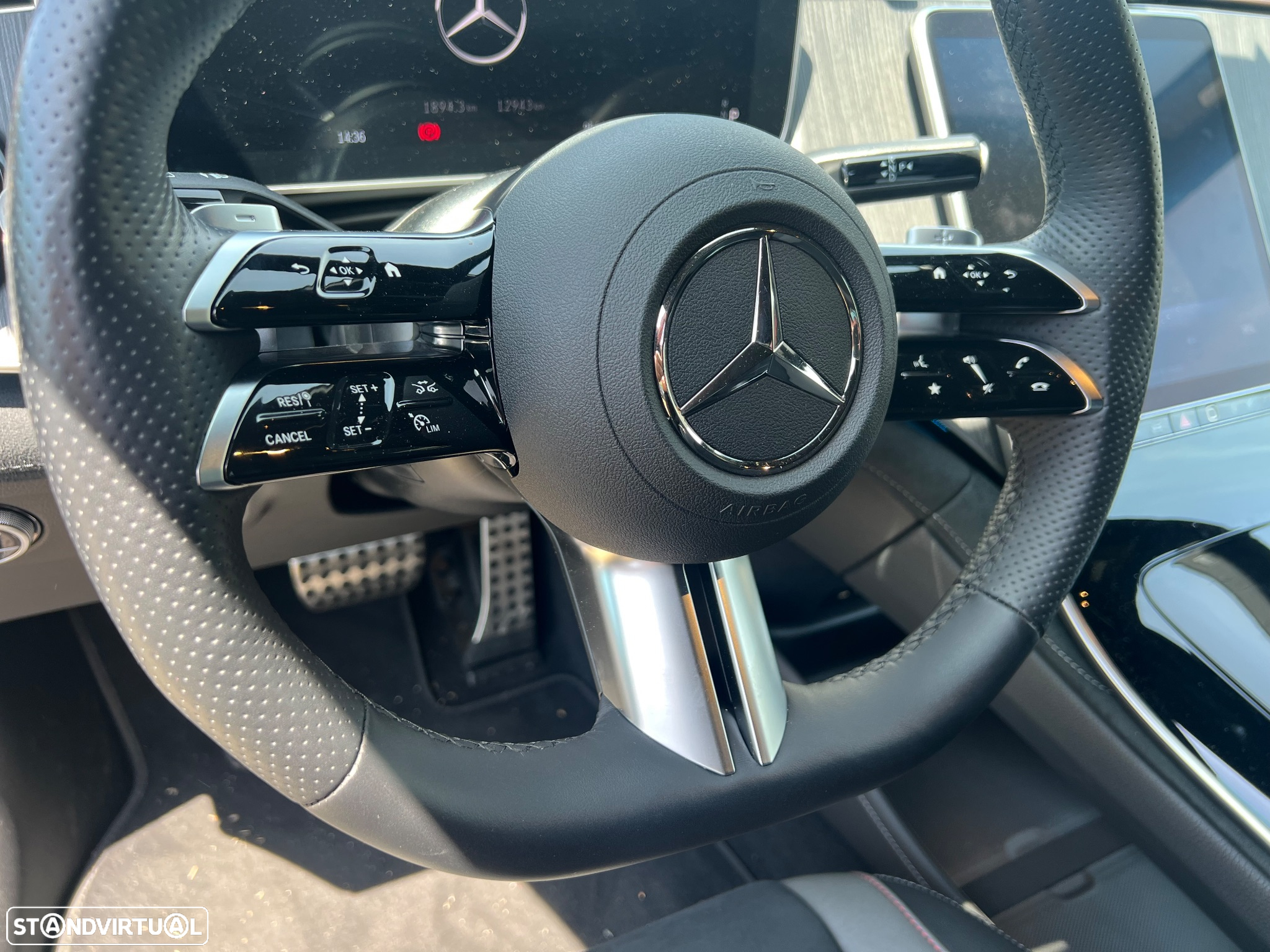 Mercedes-Benz EQE 300 AMG Line - 17