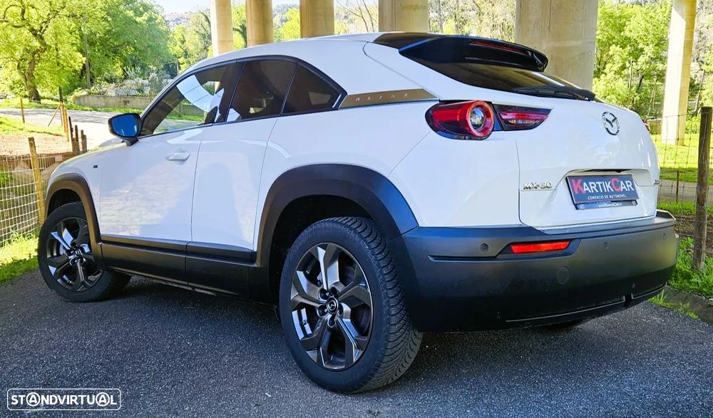 Mazda MX-30 e-SKYACTIV Advantage+Modern Confidence - 8